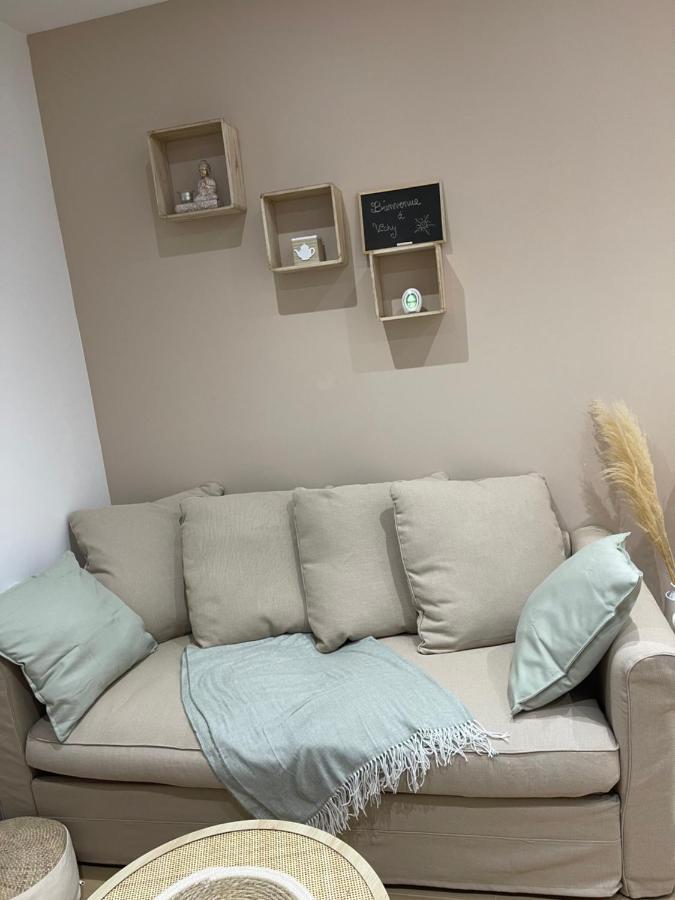Adelyna Cosy Apartment Виши Екстериор снимка