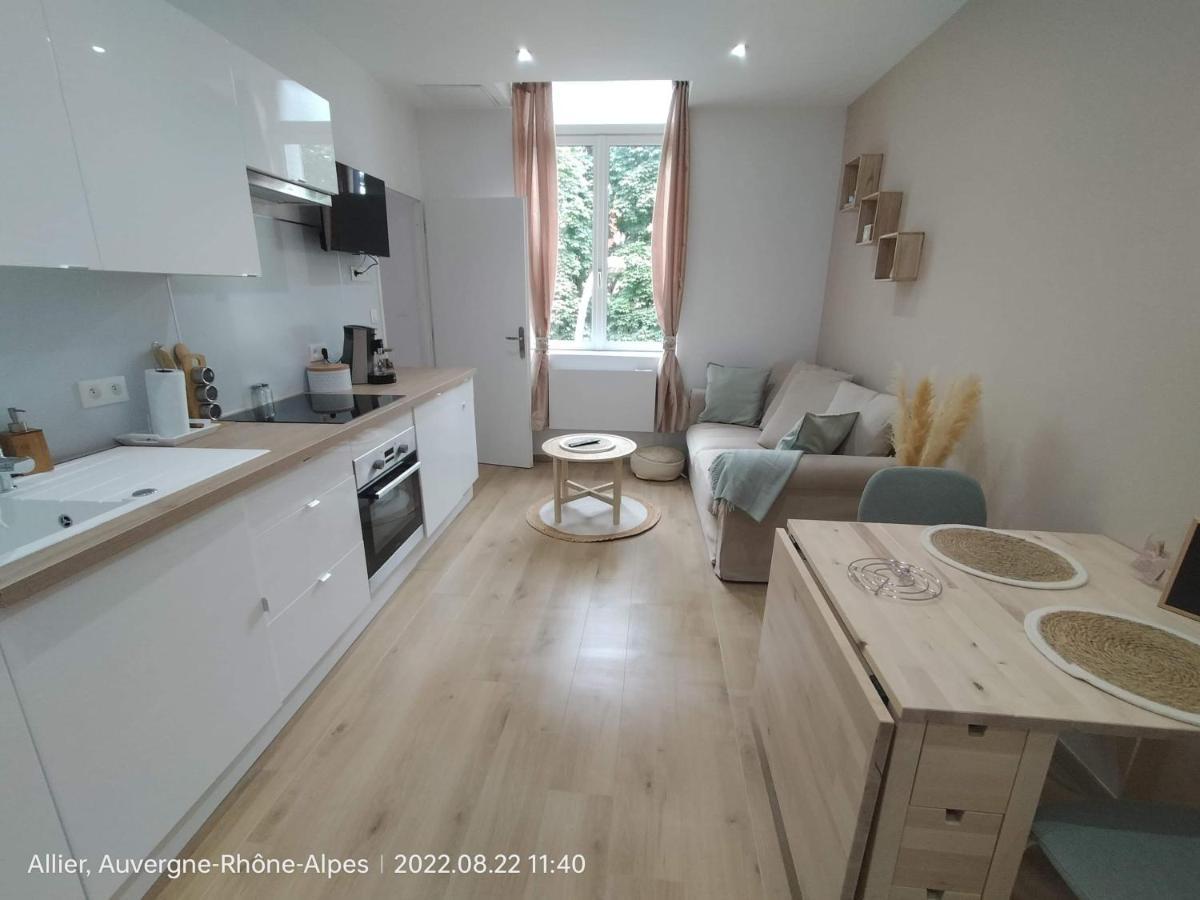 Adelyna Cosy Apartment Виши Екстериор снимка